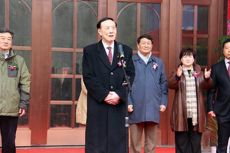 明星企業,OUDI,AIRWOMAN,眉筆,眼線筆,唇線筆,眼影,指甲油,眼影,口紅,唇彩,彩妝系列,化妝品